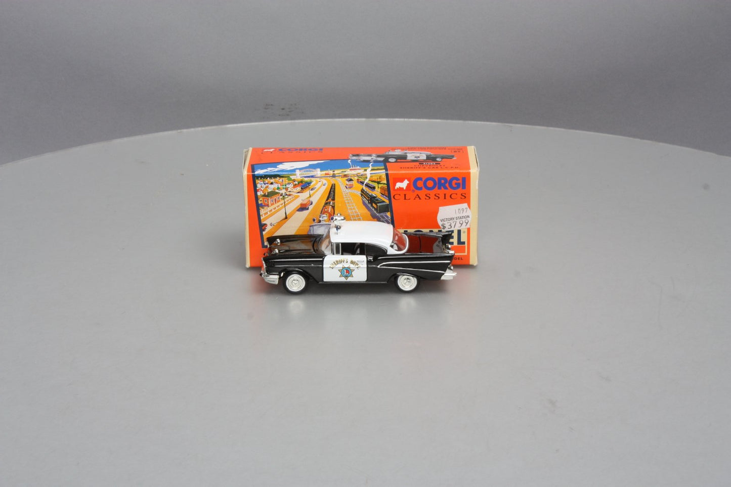 Corgi 51302 1:43 Lionel Sheriff's Car Chevrolet Police Car Emergency Vehicle EX/Box