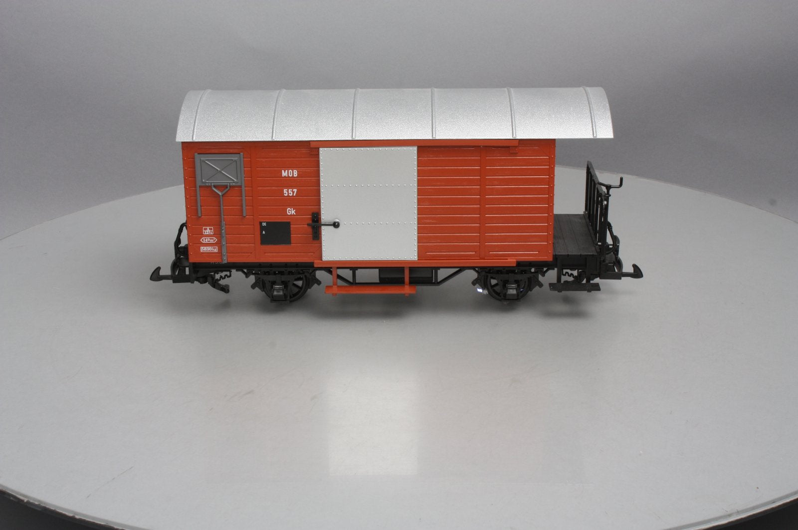LGB 4027 G Scale Montreux Oberland Bernois (MOB) Steel Door Boxcar #557 NIB