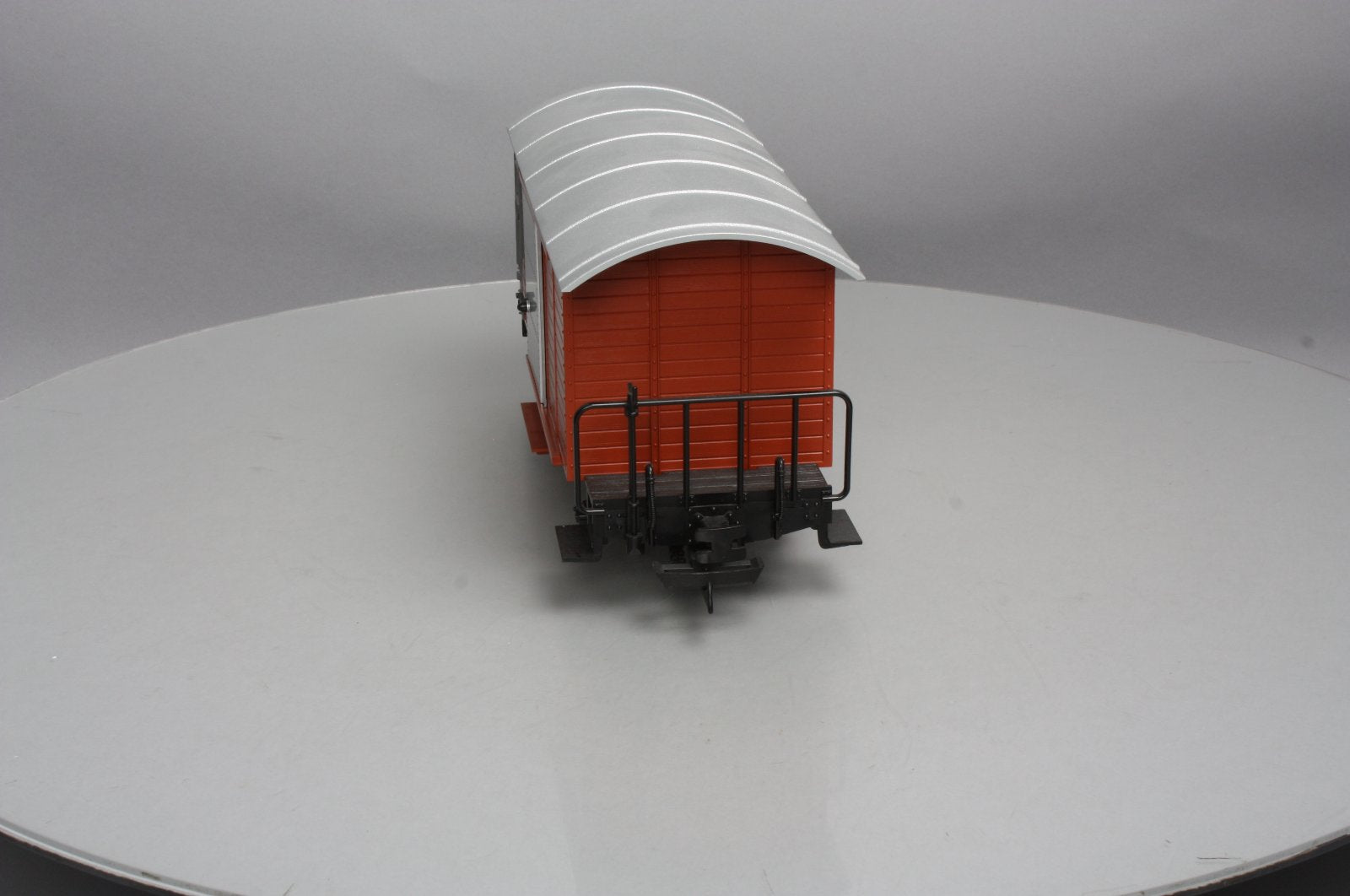 LGB 4027 G Scale Montreux Oberland Bernois (MOB) Steel Door Boxcar #557 NIB