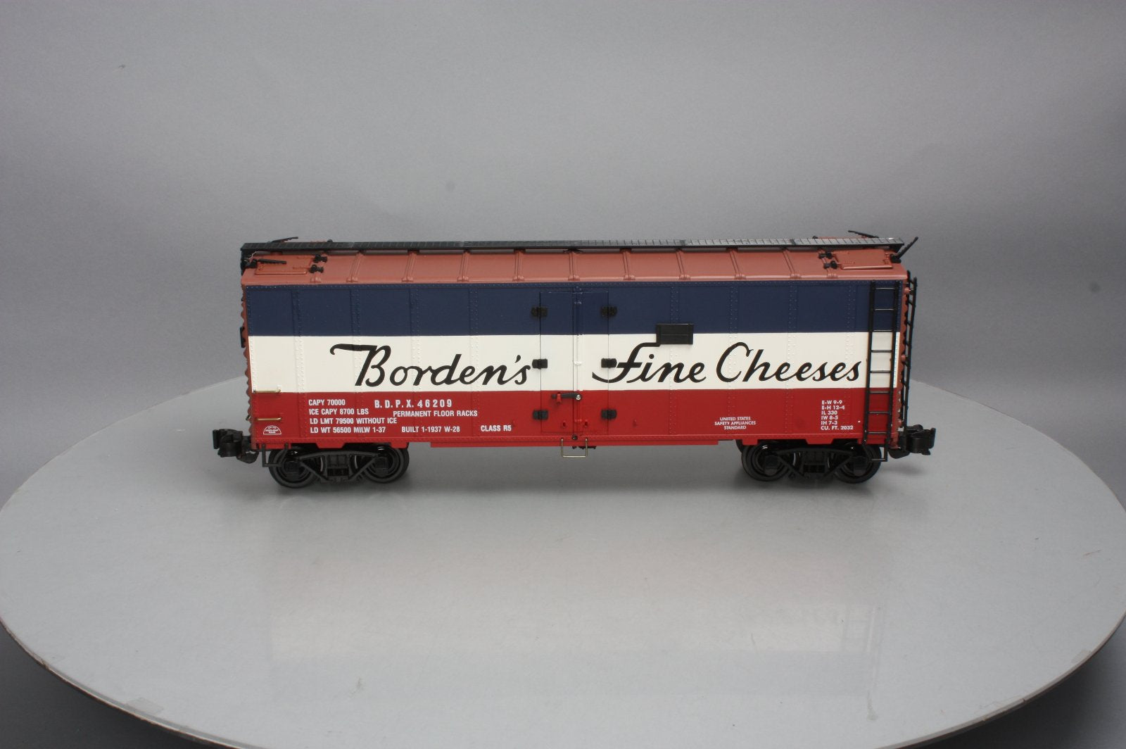 Aristo-Craft 46209 Borden's Fine Cheeses Reefer Car Blue Strip EX/Box
