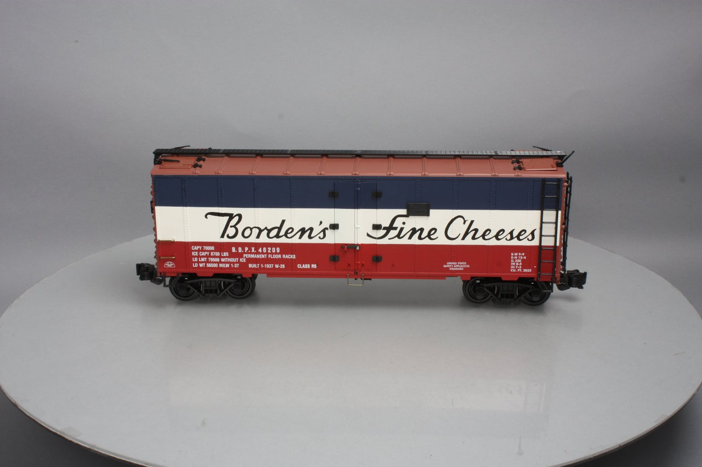 Aristo-Craft 46209 Borden's Fine Cheeses Reefer Car Blue Strip EX/Box