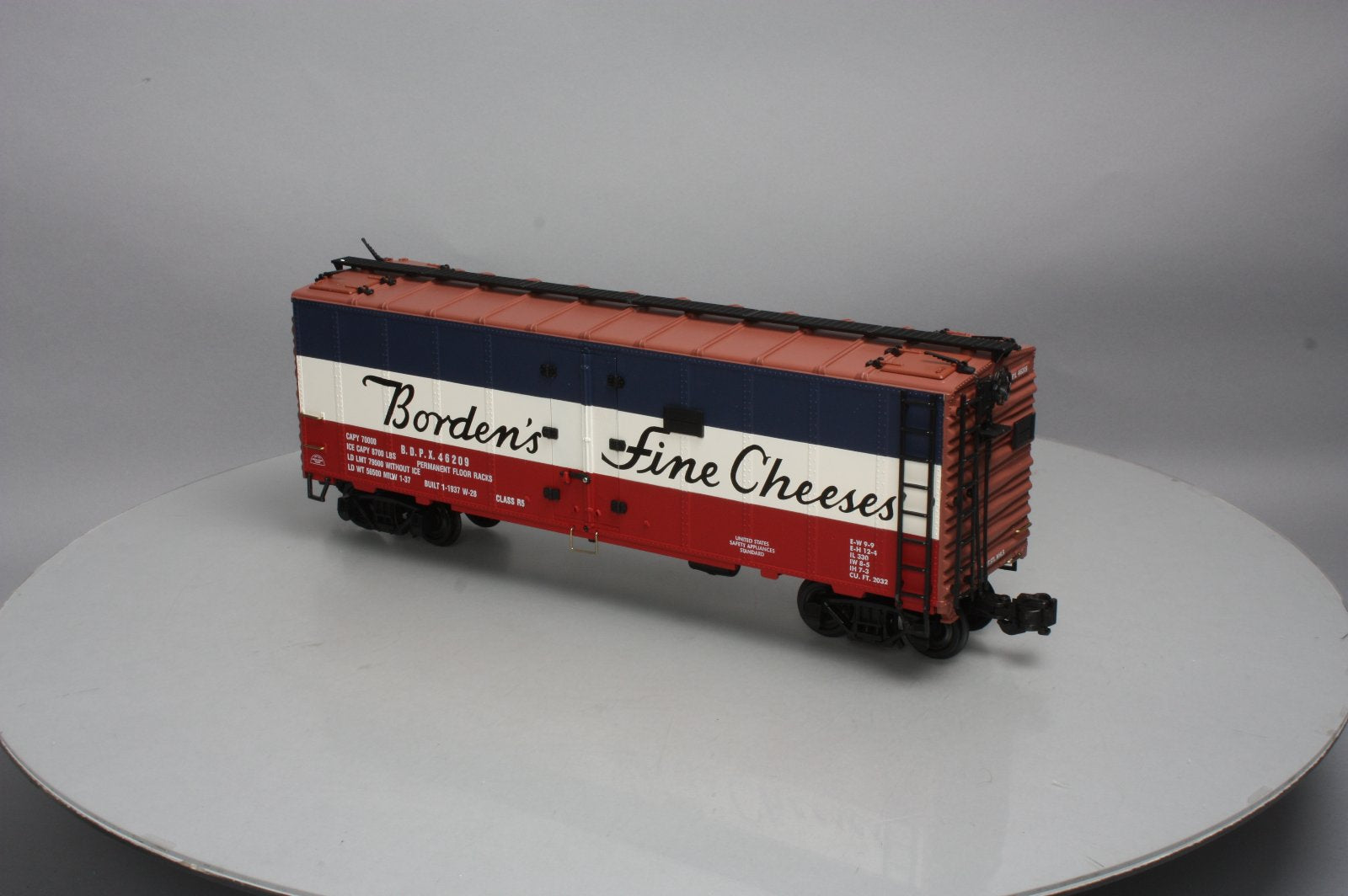 Aristo-Craft 46209 Borden's Fine Cheeses Reefer Car Blue Strip EX/Box