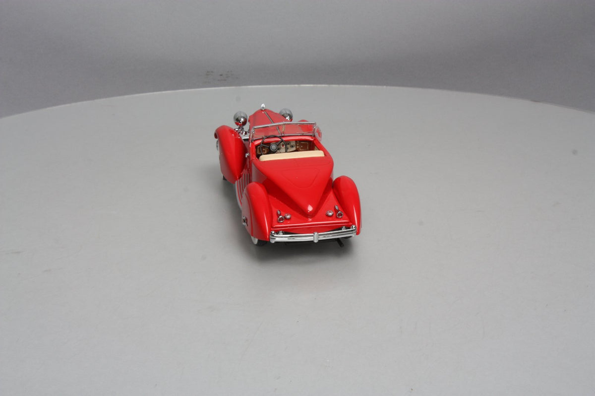 Danbury Mint 1934 1:24 1934 Packard V12 Lebaron Speedster LN