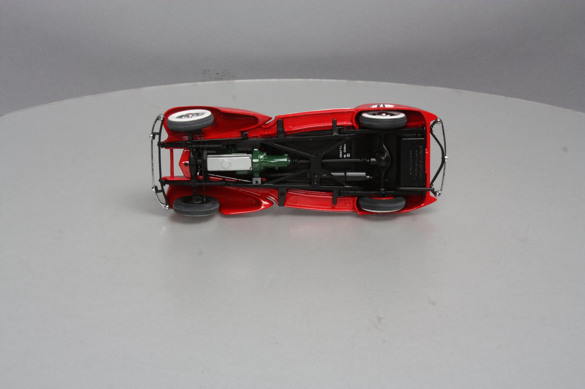 Danbury Mint 1934 1:24 1934 Packard V12 Lebaron Speedster LN