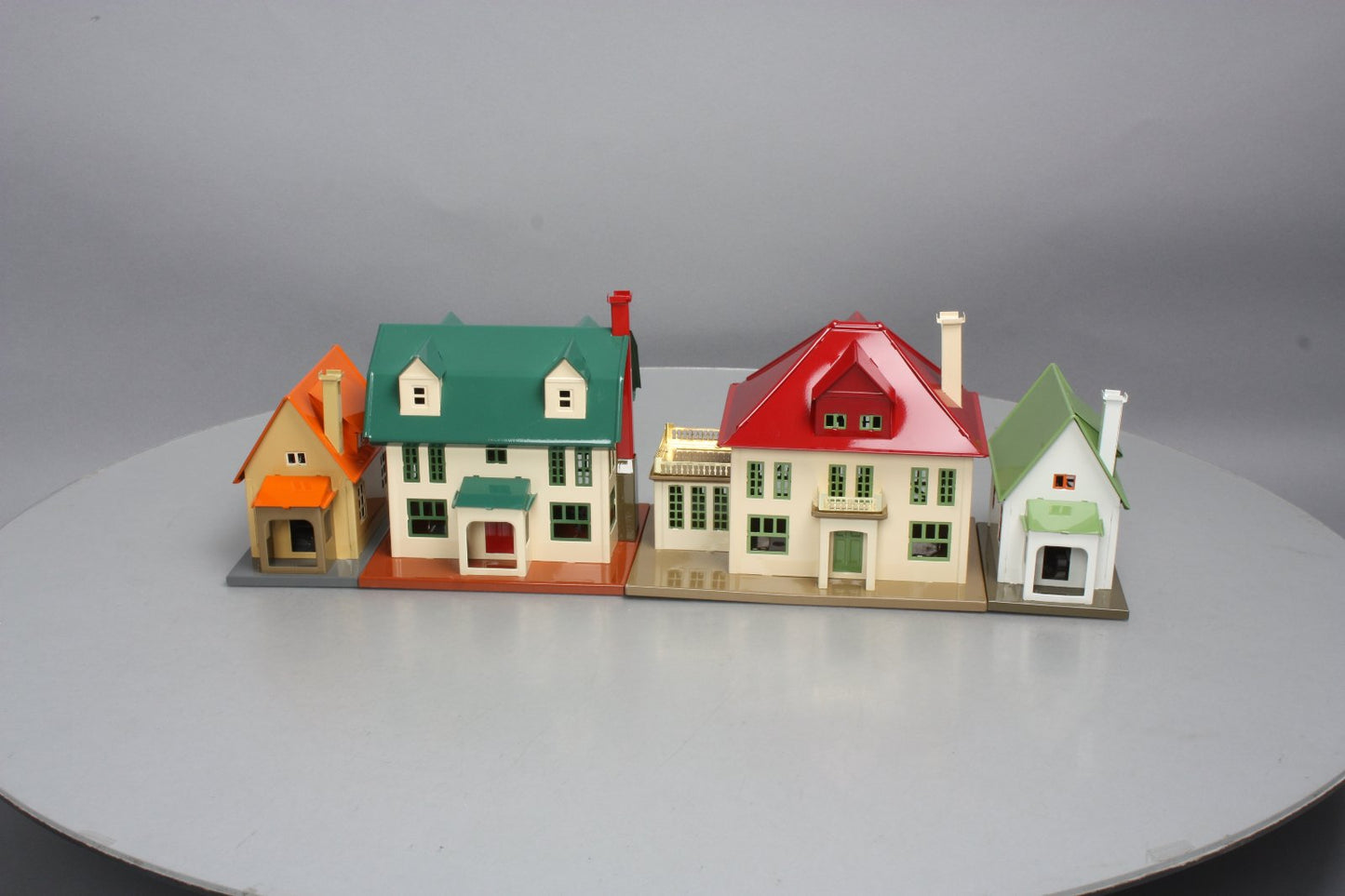 MTH 10-4025 O Gauge 192 Villa Set (Set of 4) LN/Box