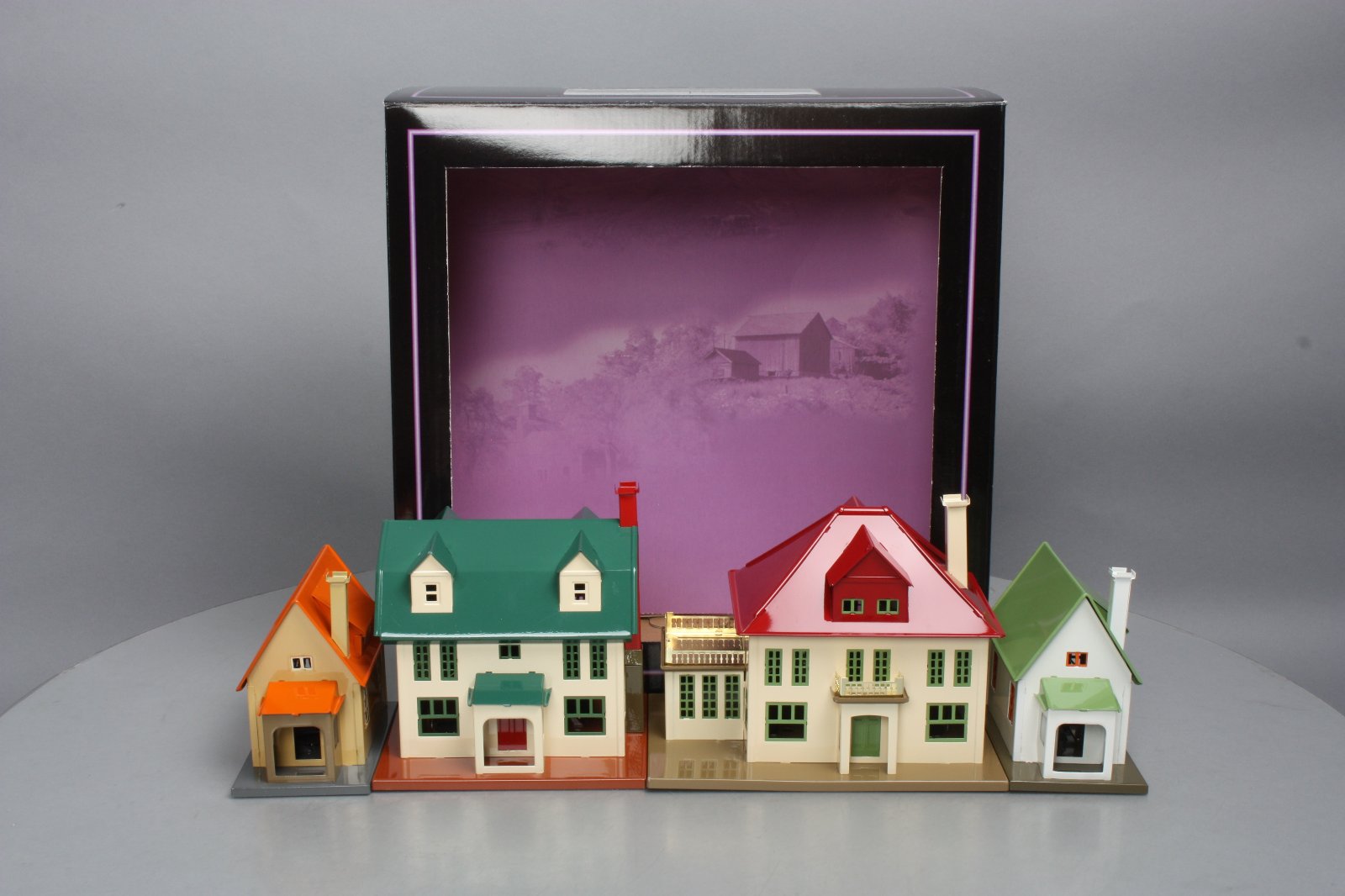 MTH 10-4025 O Gauge 192 Villa Set (Set of 4) LN/Box