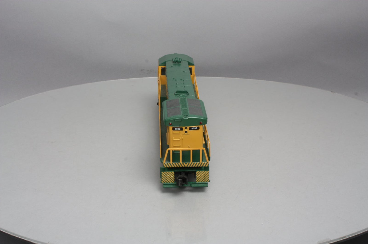 Williams 22216 O Reading GE U33C 3-Rail Diesel Loco w/Horn & Bell