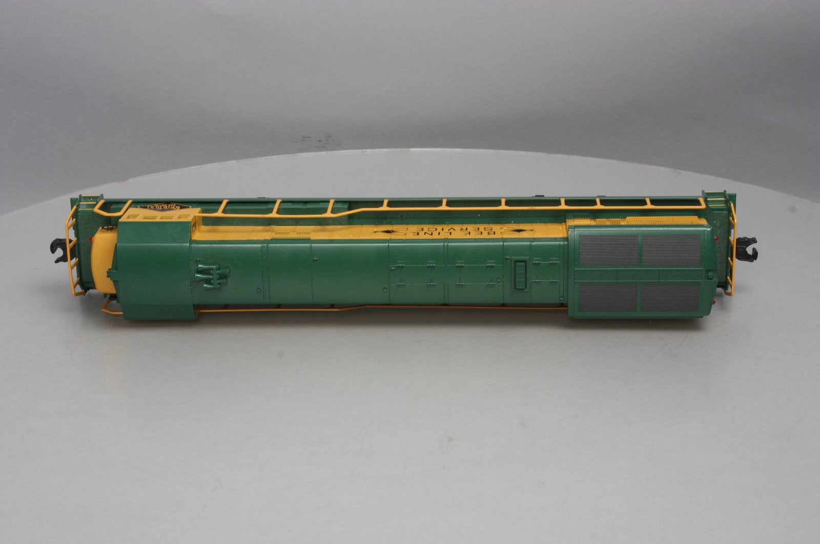 Williams 22216 O Reading GE U33C 3-Rail Diesel Loco w/Horn & Bell