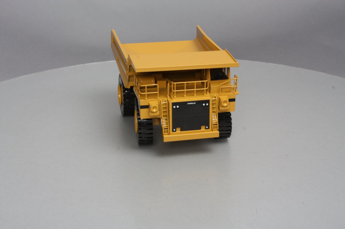 Conrad 2725 1:50 CAT 789 Off-Highway Truck NIB