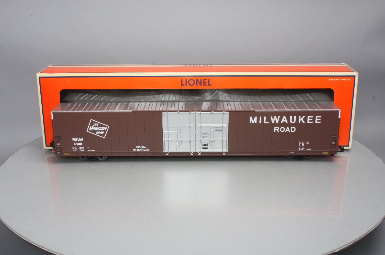 Lionel 6-81710 O Milwaukee Road 86' Hi-Cube Boxcar #4980