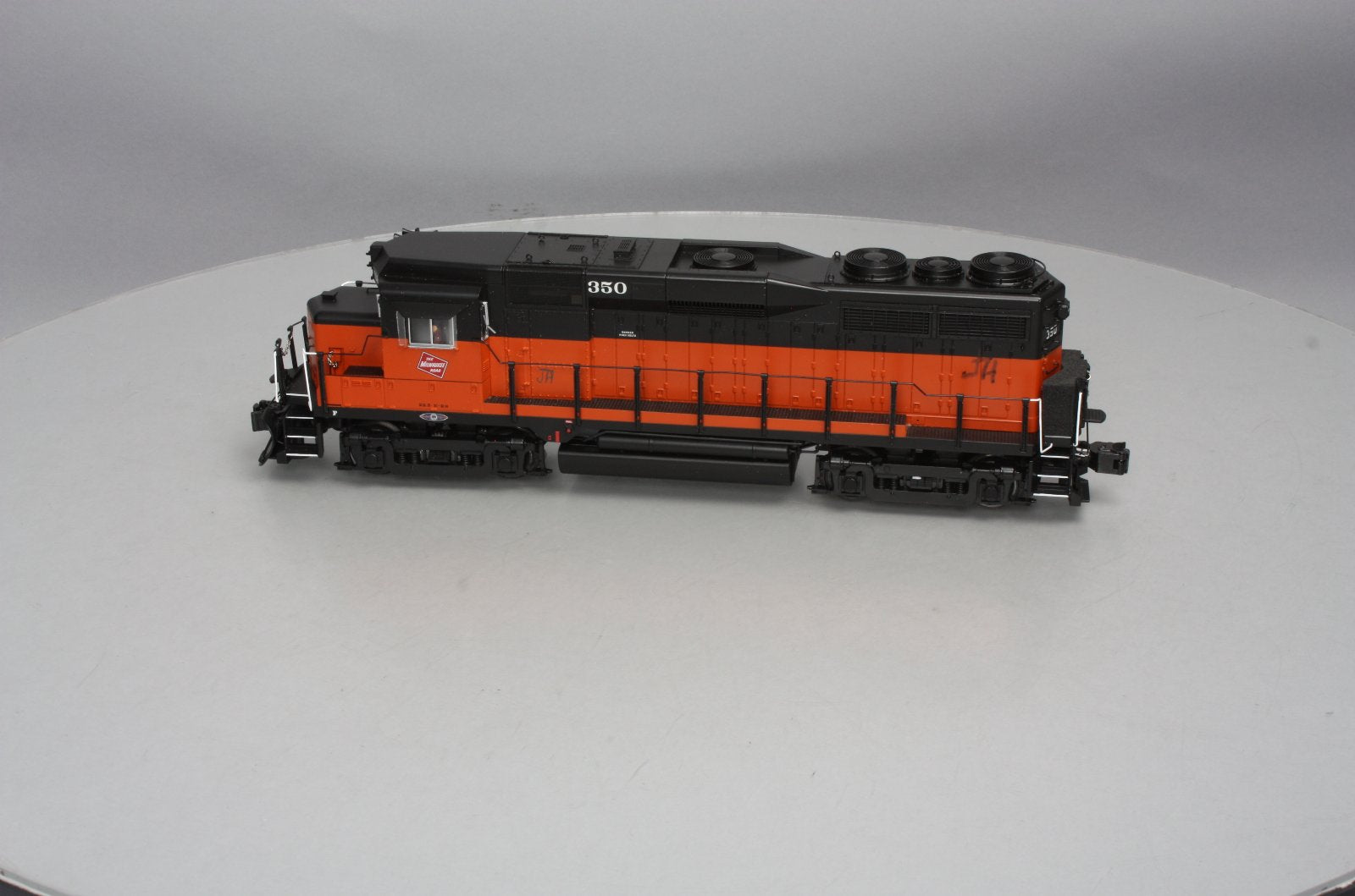 Lionel 6-82139 Milwaukee Legacy GP30 Diesel Locomotive #350 MT/Box