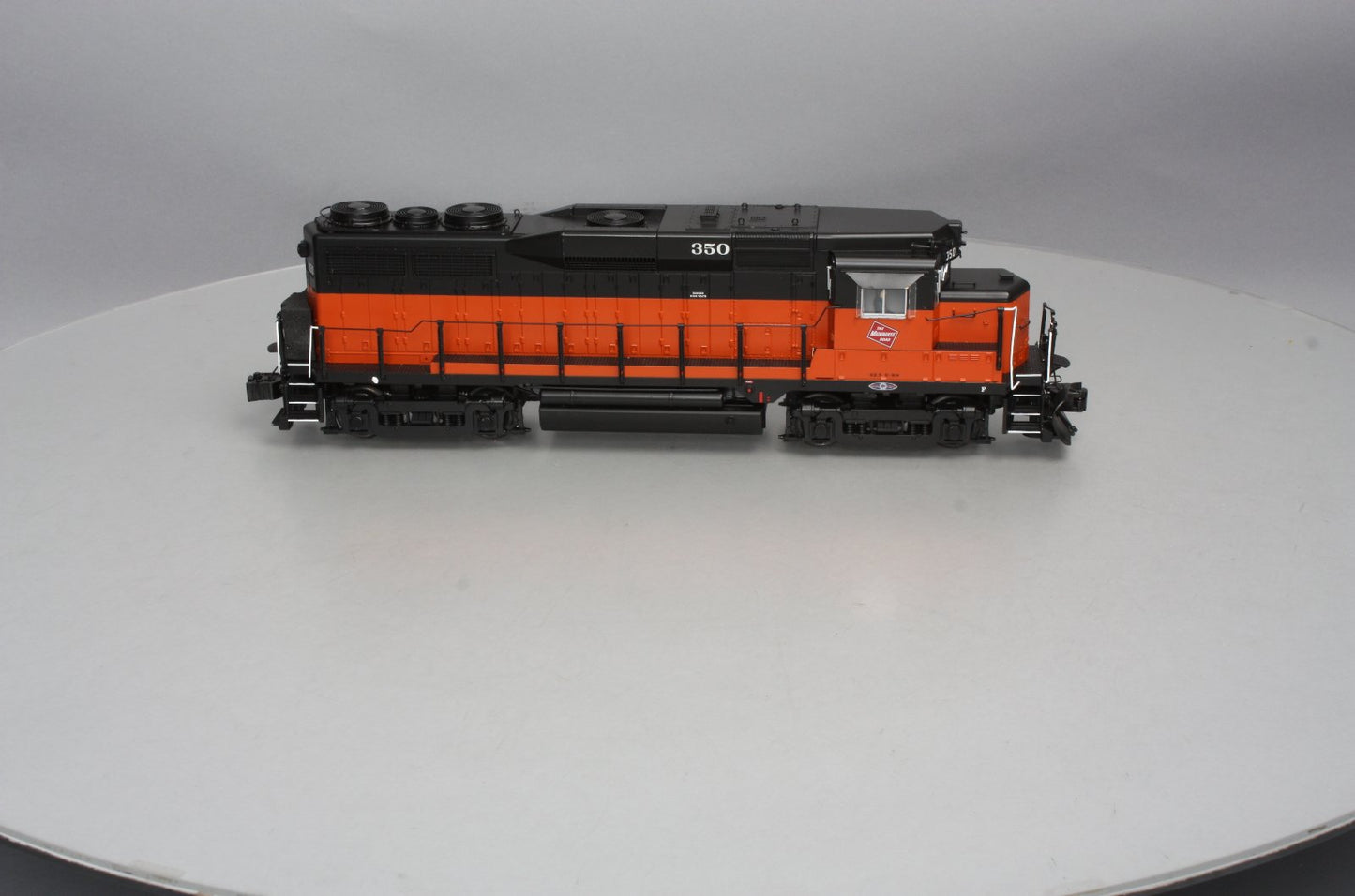 Lionel 6-82139 Milwaukee Legacy GP30 Diesel Locomotive #350 MT/Box