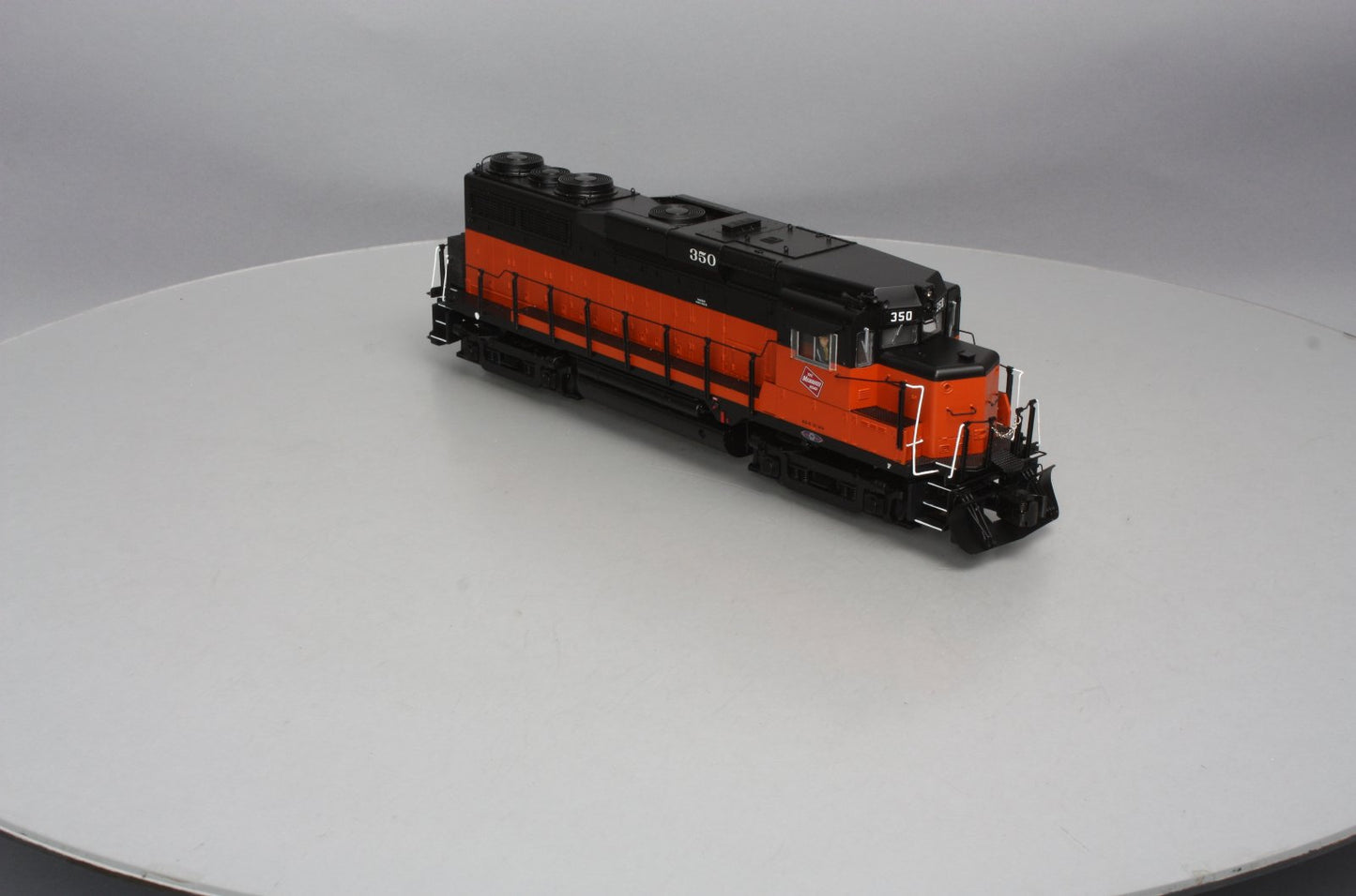 Lionel 6-82139 Milwaukee Legacy GP30 Diesel Locomotive #350 MT/Box