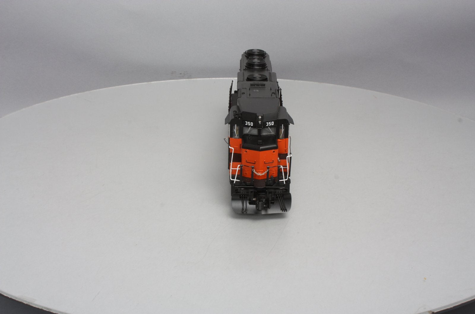 Lionel 6-82139 Milwaukee Legacy GP30 Diesel Locomotive #350 MT/Box