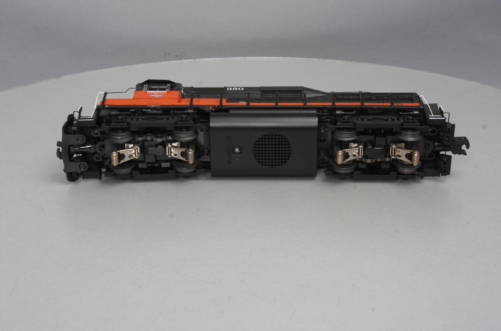 Lionel 6-82139 Milwaukee Legacy GP30 Diesel Locomotive #350 MT/Box