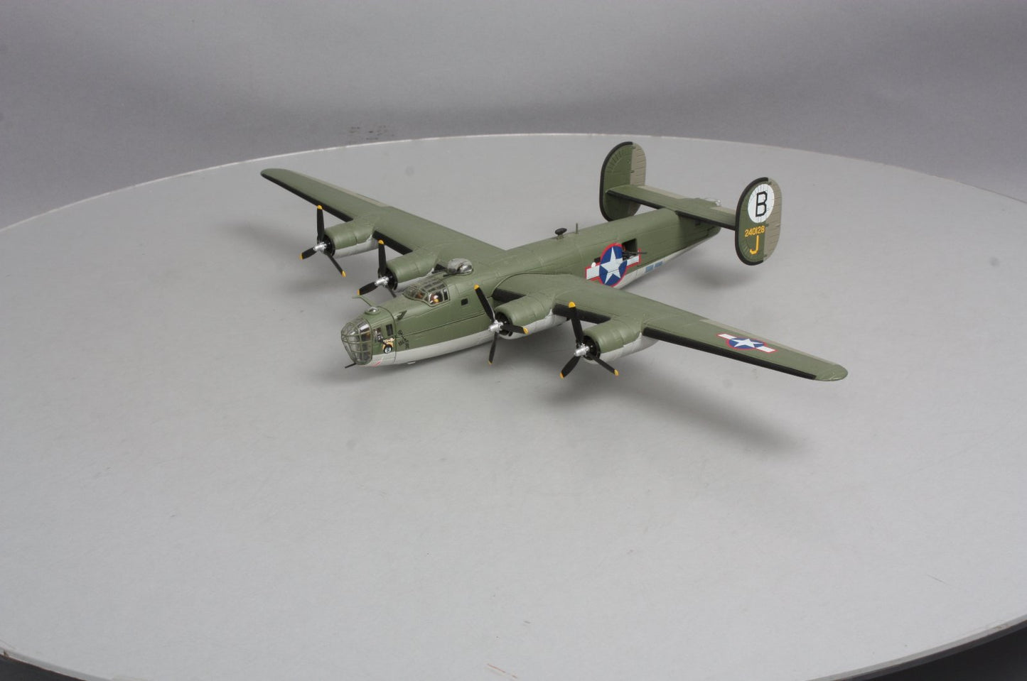 Corgi AA34002 1:72 B-24 Liberator-Ball of Fire Model Plane Kit