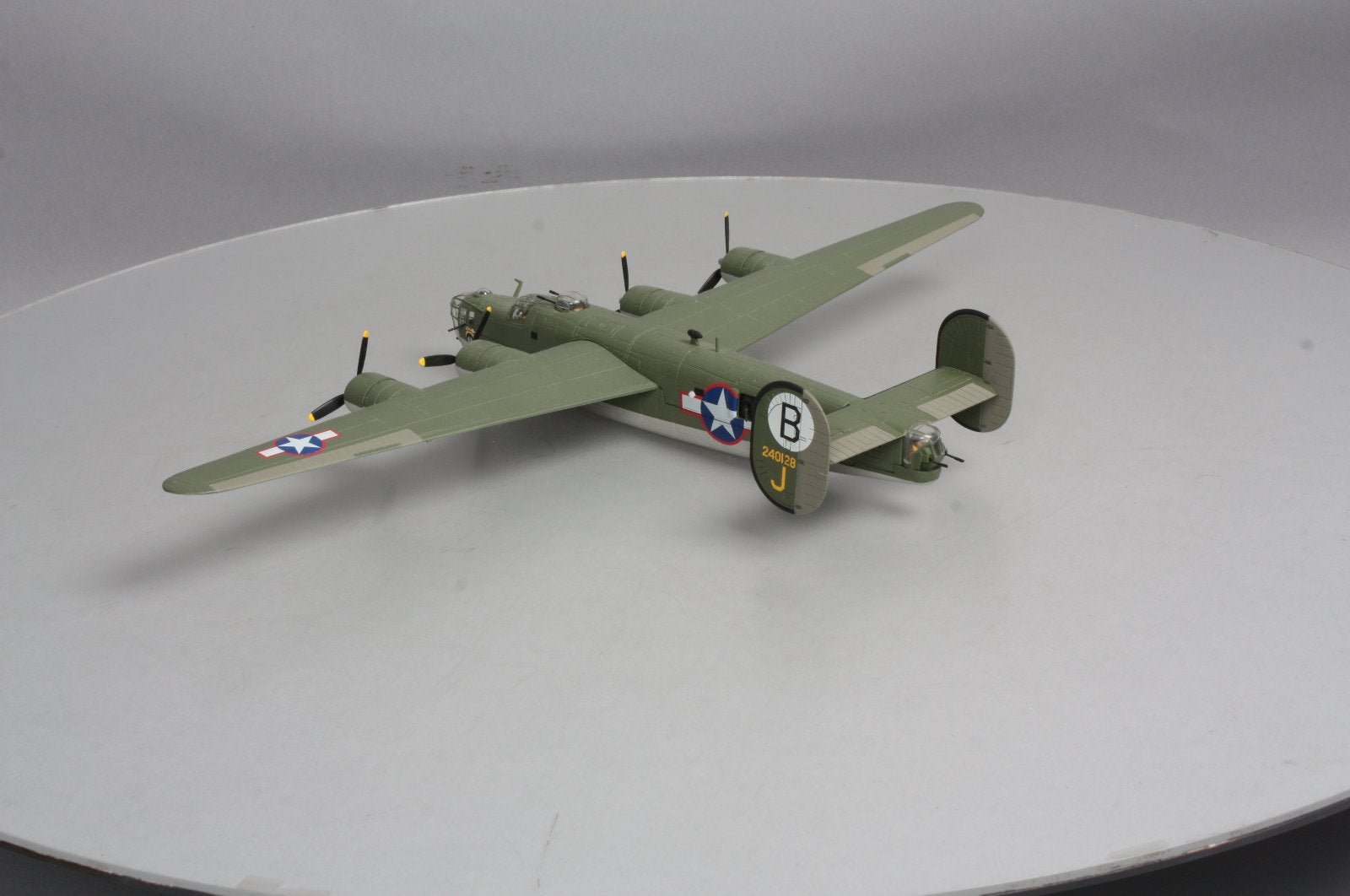 Corgi AA34002 1:72 B-24 Liberator-Ball of Fire Model Plane Kit