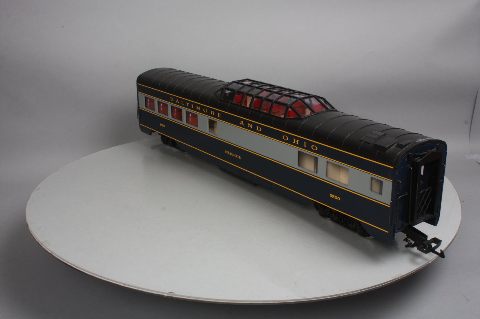 LGB 35580 G Scale Baltimore & Ohio Observation Car- Metal Wheels LN/Box