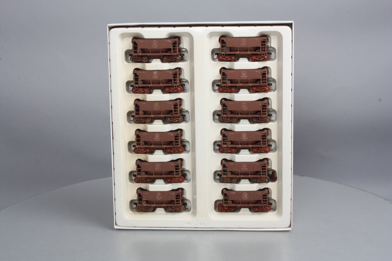 Walthers 932-4454 HO Scale Duluth, Missabe & Iron Range Ore Car (Pack of 12) LN/Box