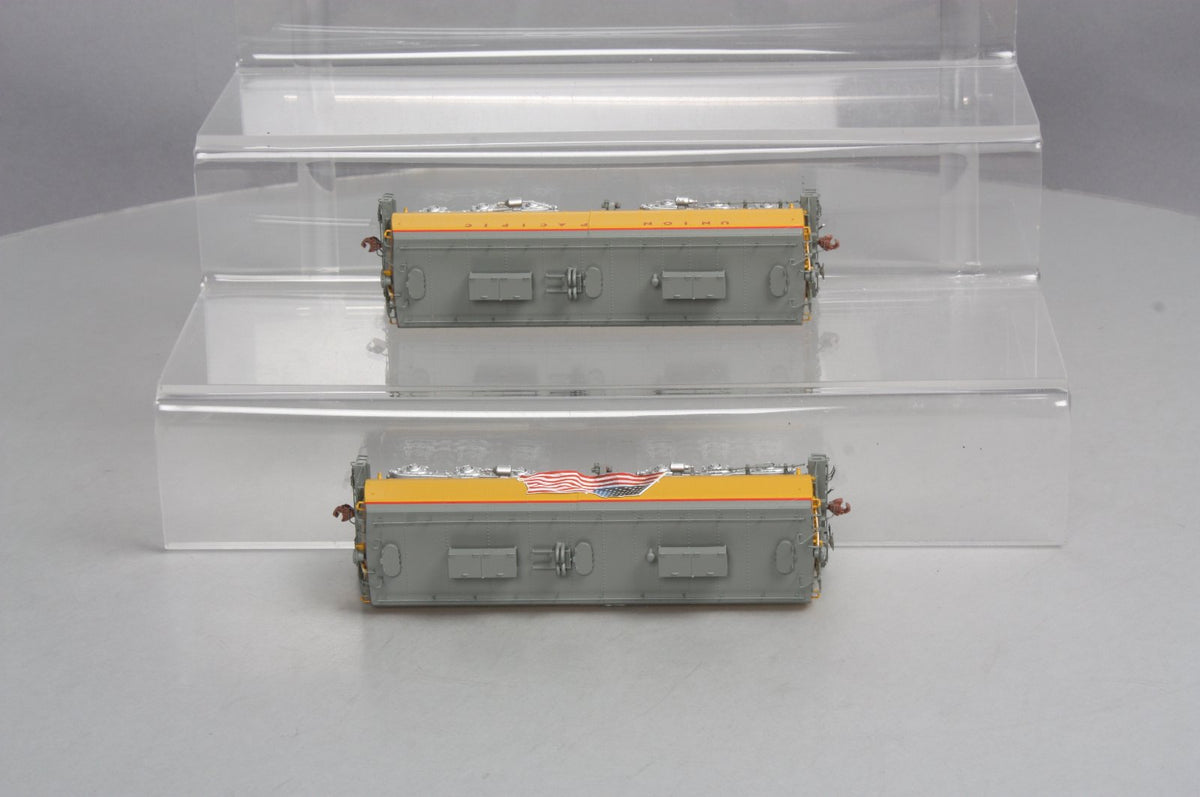 Scale Trains SXT30019 HO Union Pacific Steam Excursion Water Tender Set #809/814 NIB