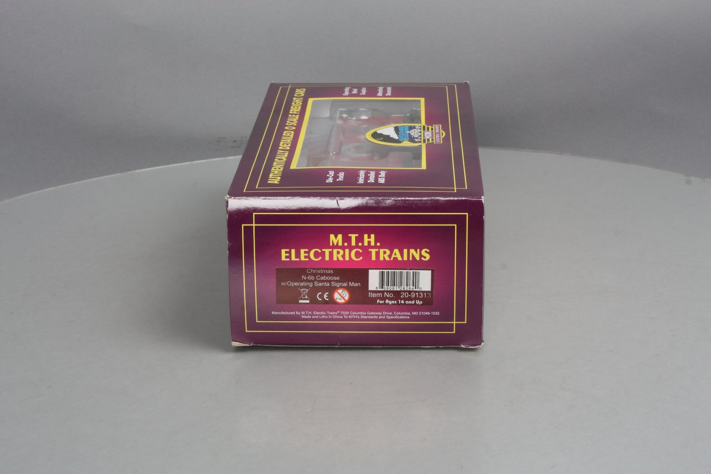 MTH 20-91313 O Gauge Christmas N-6b Caboose W/Operating Santa Signal Man NIB
