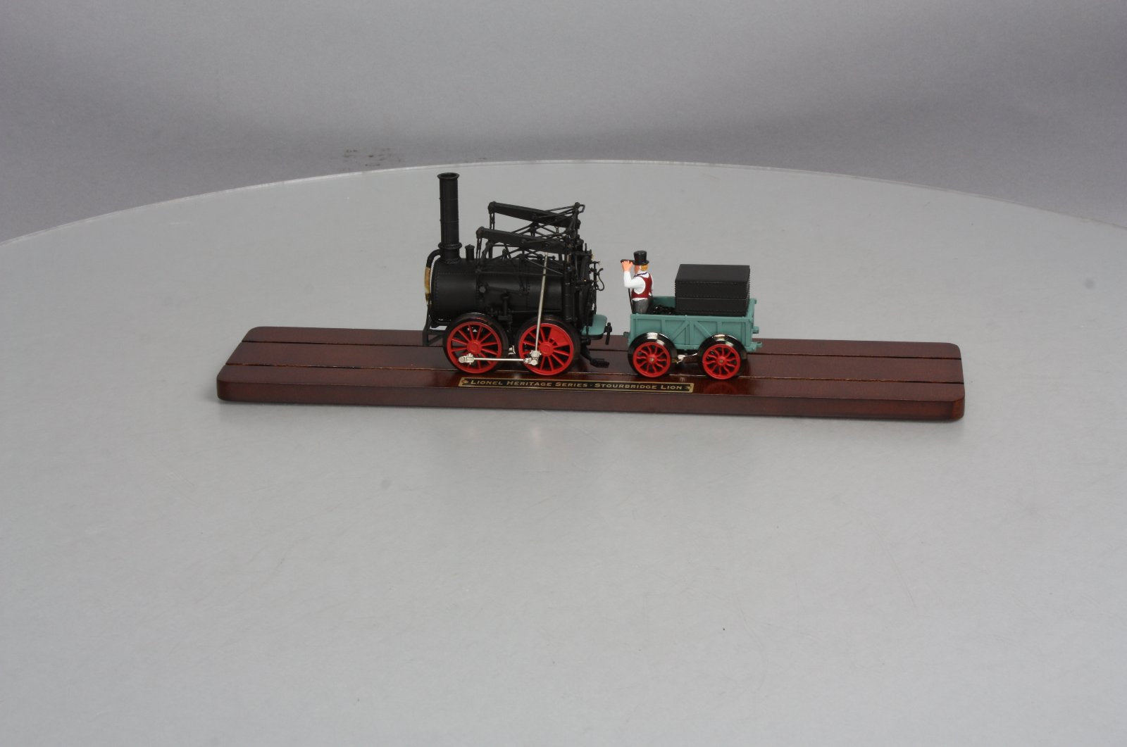 Lionel 6-11153 O Gauge Stourbridge Lion Heritage 0-4-0 Steam Locomotive & Tender EX/Box