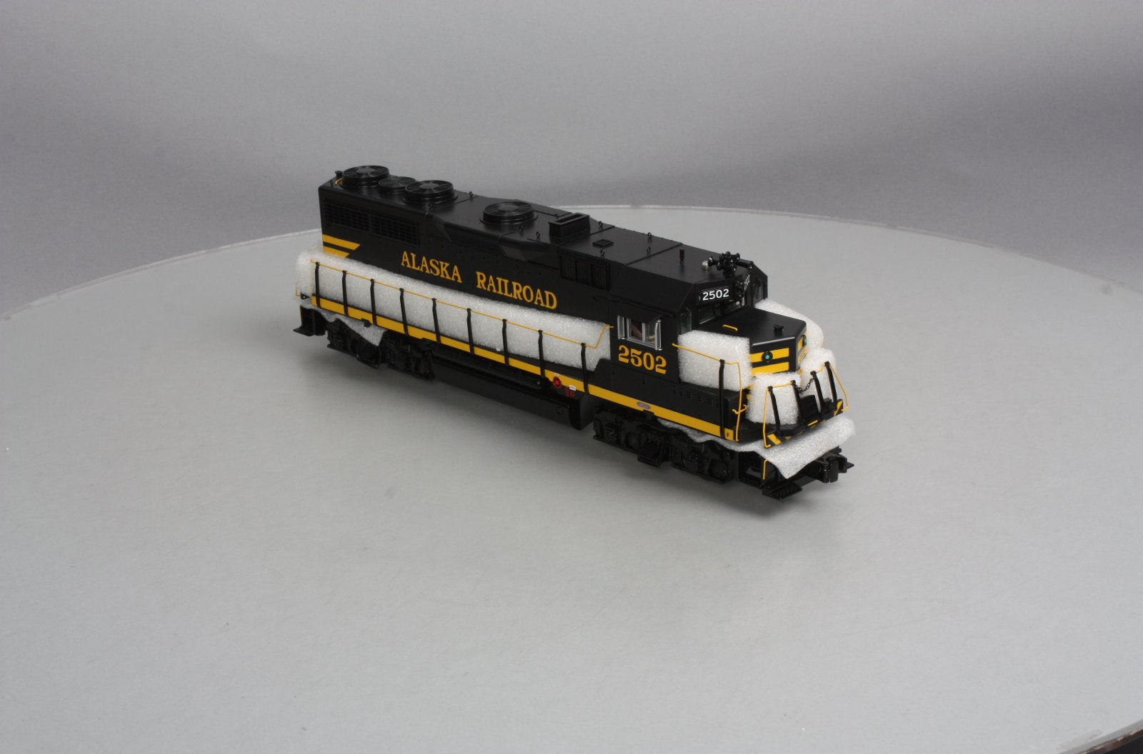 MTH 20-2903-1 Alaska GP-35 Diesel Engine w/PS 2.0 #2502 (Hi-Rail Wheels) MT/Box