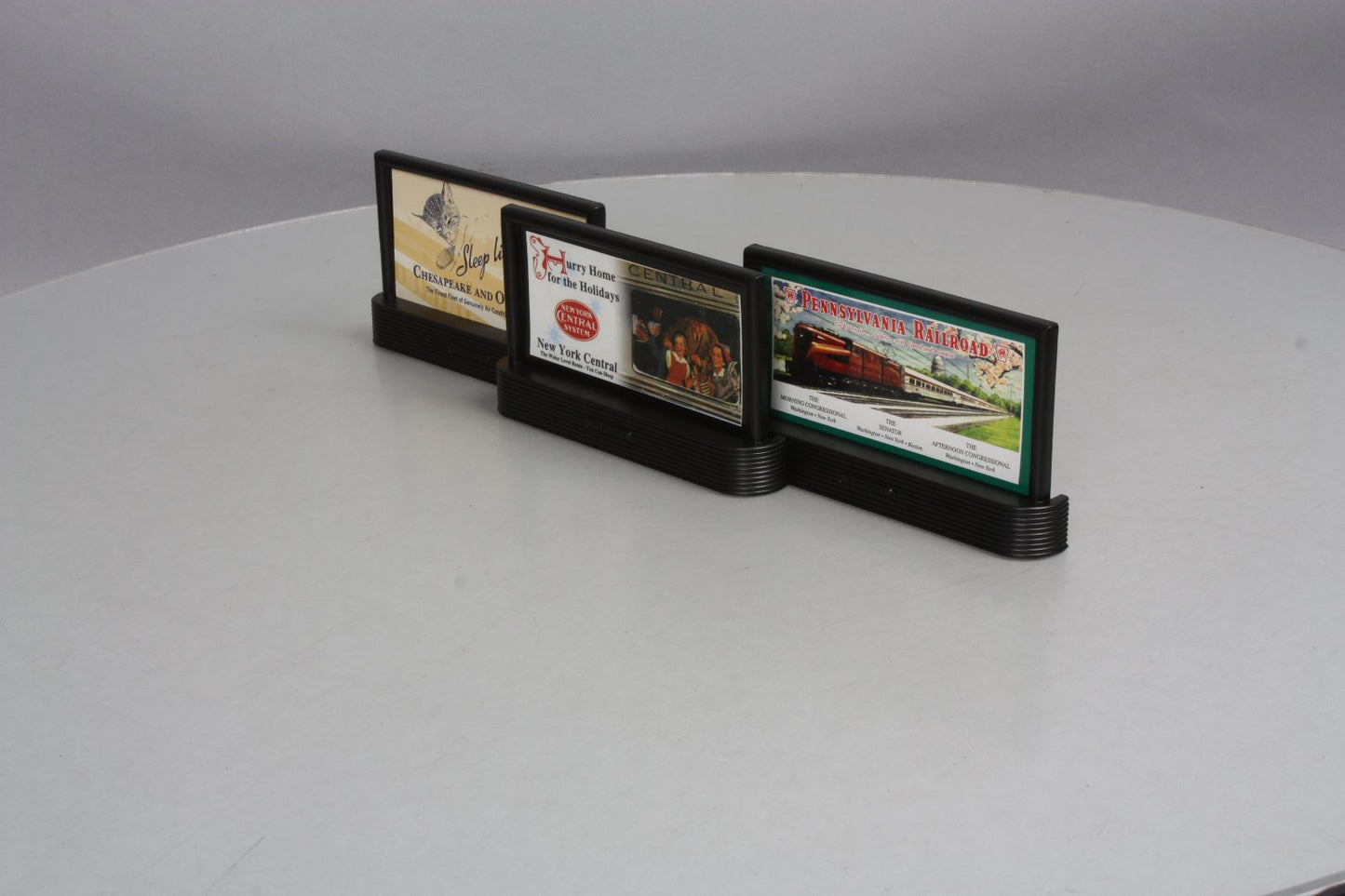 Lionel 6-37826 O Classic Travel Billboard (Set of 3) LN/Box