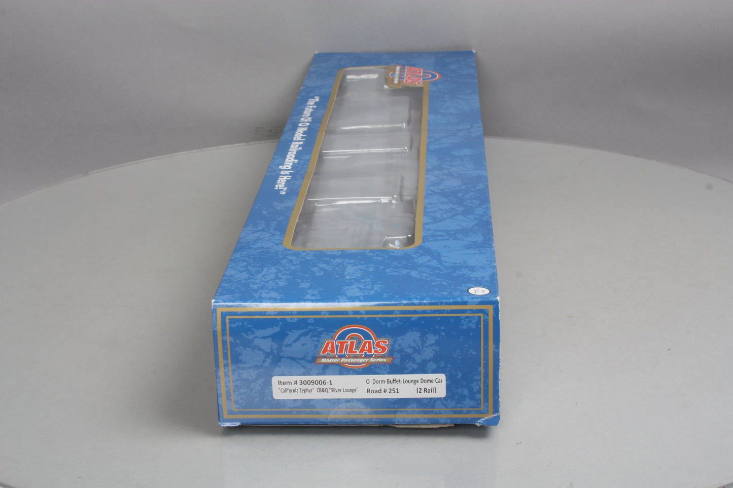 Atlas 3009006-1 Cali Zephyr CB&Q "Silver Lounge" Dorm-Buffet Dome Car (2-Rail) EX/Box