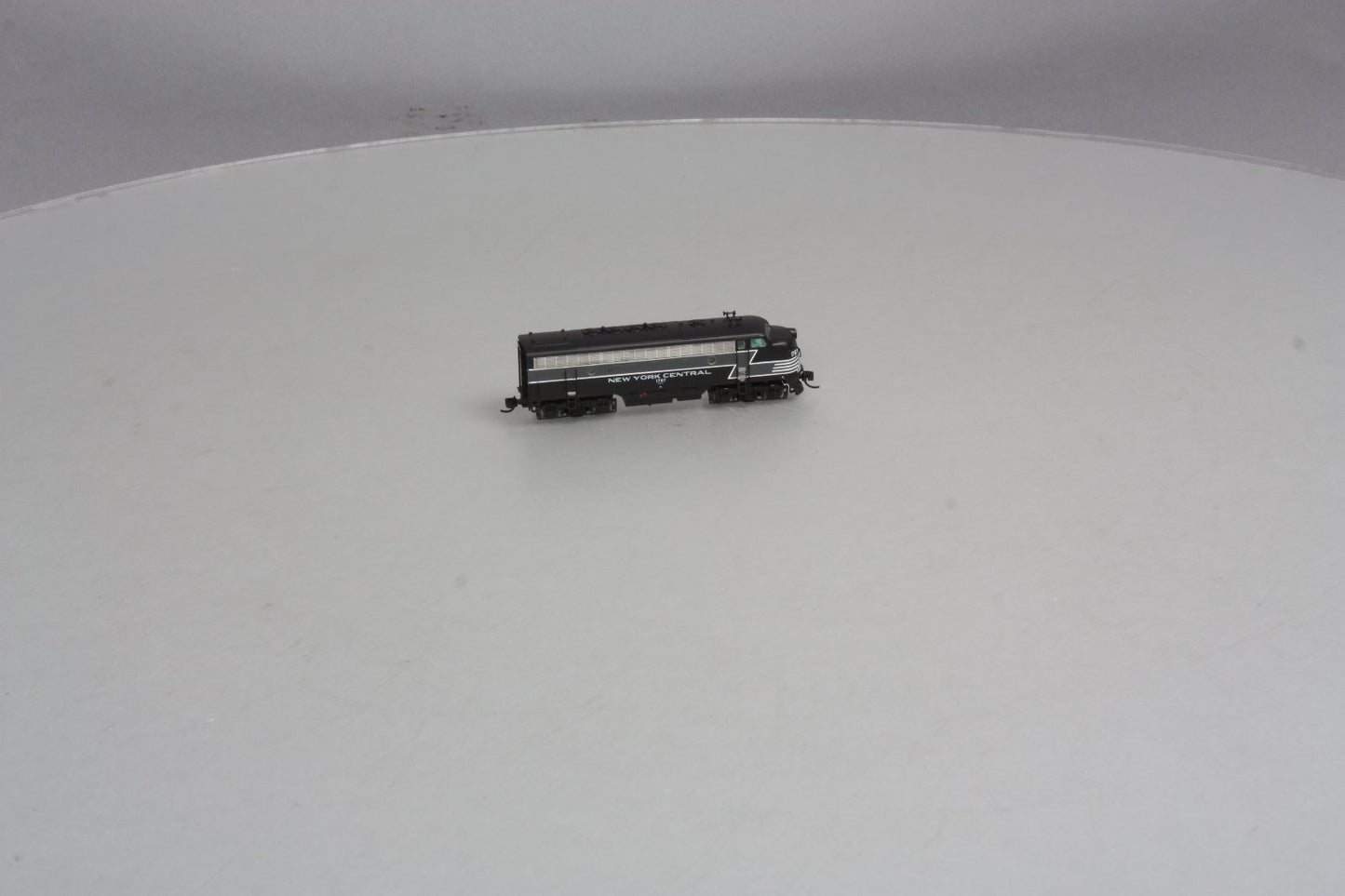 InterMountain 69201-01 N Scale New York Central EMD F7A Diesel #1787 LN/Box