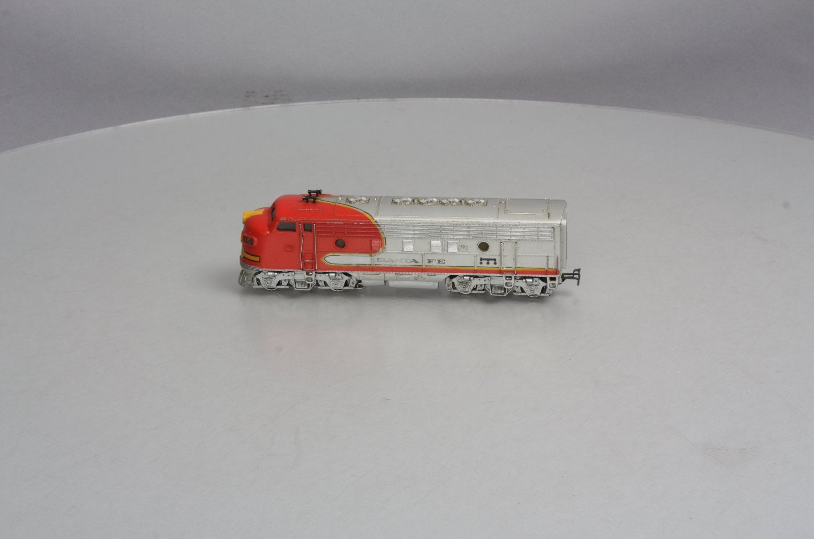Marklin 3060 Santa Fe EMD F7 Powered Diesel Locomotive LN
