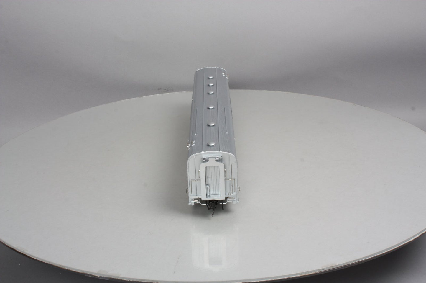 Atlas 3009001-1 O CB&Q California Zephyr "Silver Coyote" Baggage Car (2-Rail)