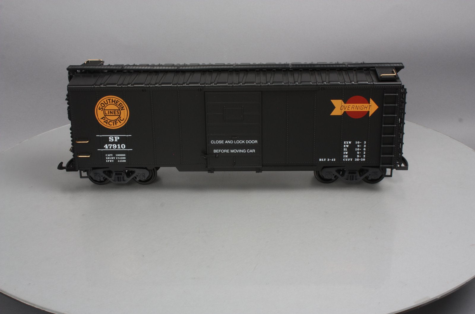 LGB 47910 Southern Pacific Boxcar - Plastic Wheels LN/Box