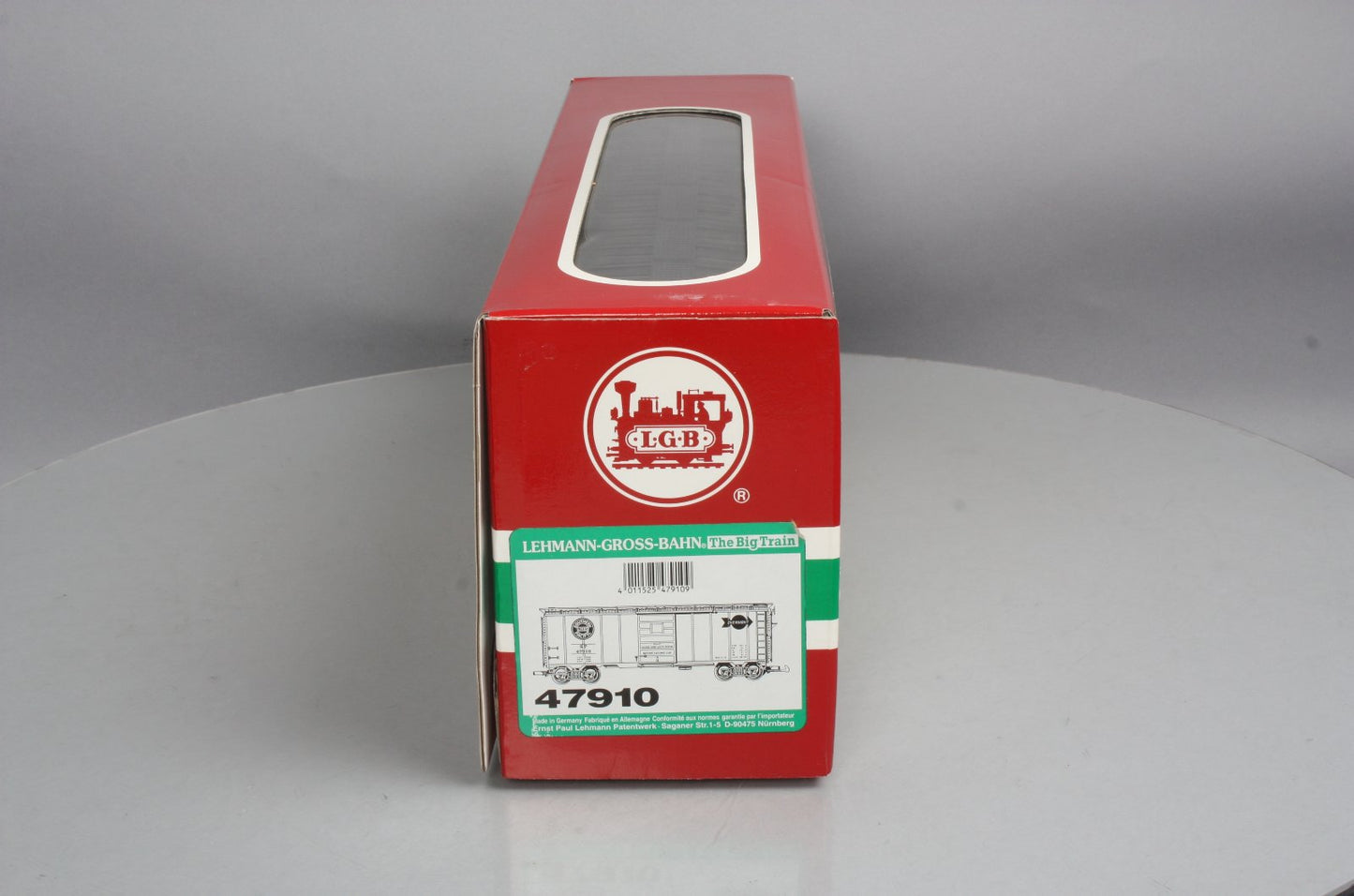 LGB 47910 Southern Pacific Boxcar - Plastic Wheels LN/Box