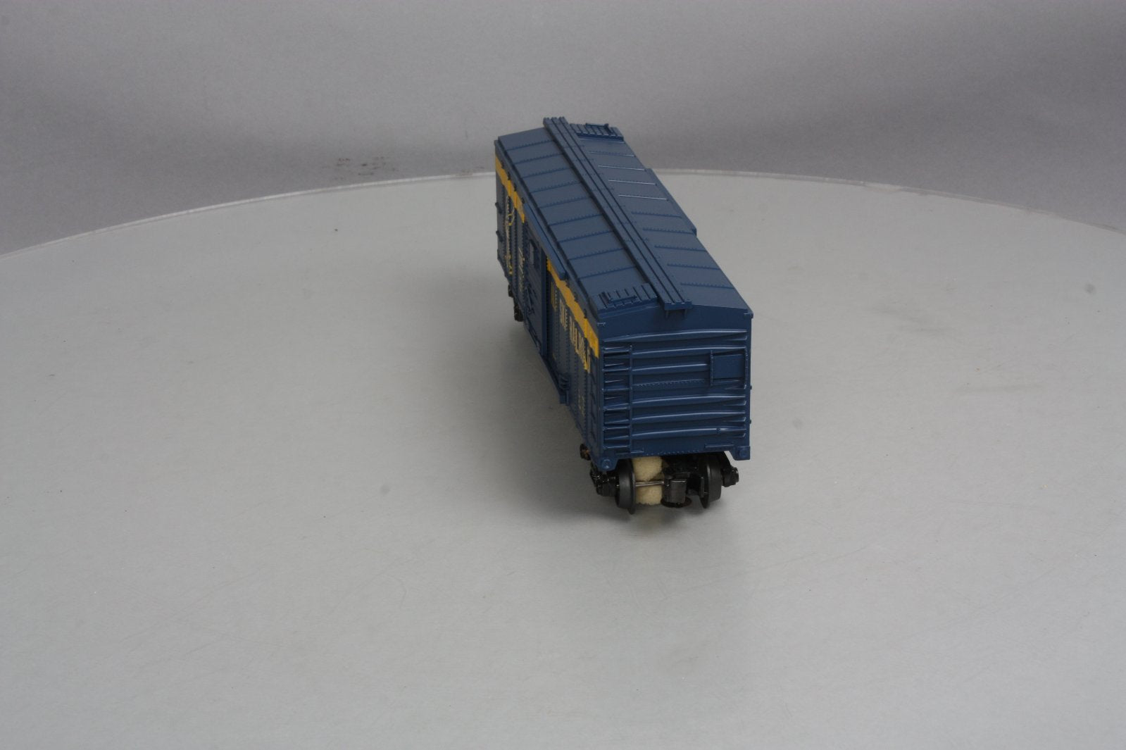 MTH 30-79125 O Gauge Alaska Operating Box Car w/ Signal Man #19025 NIB