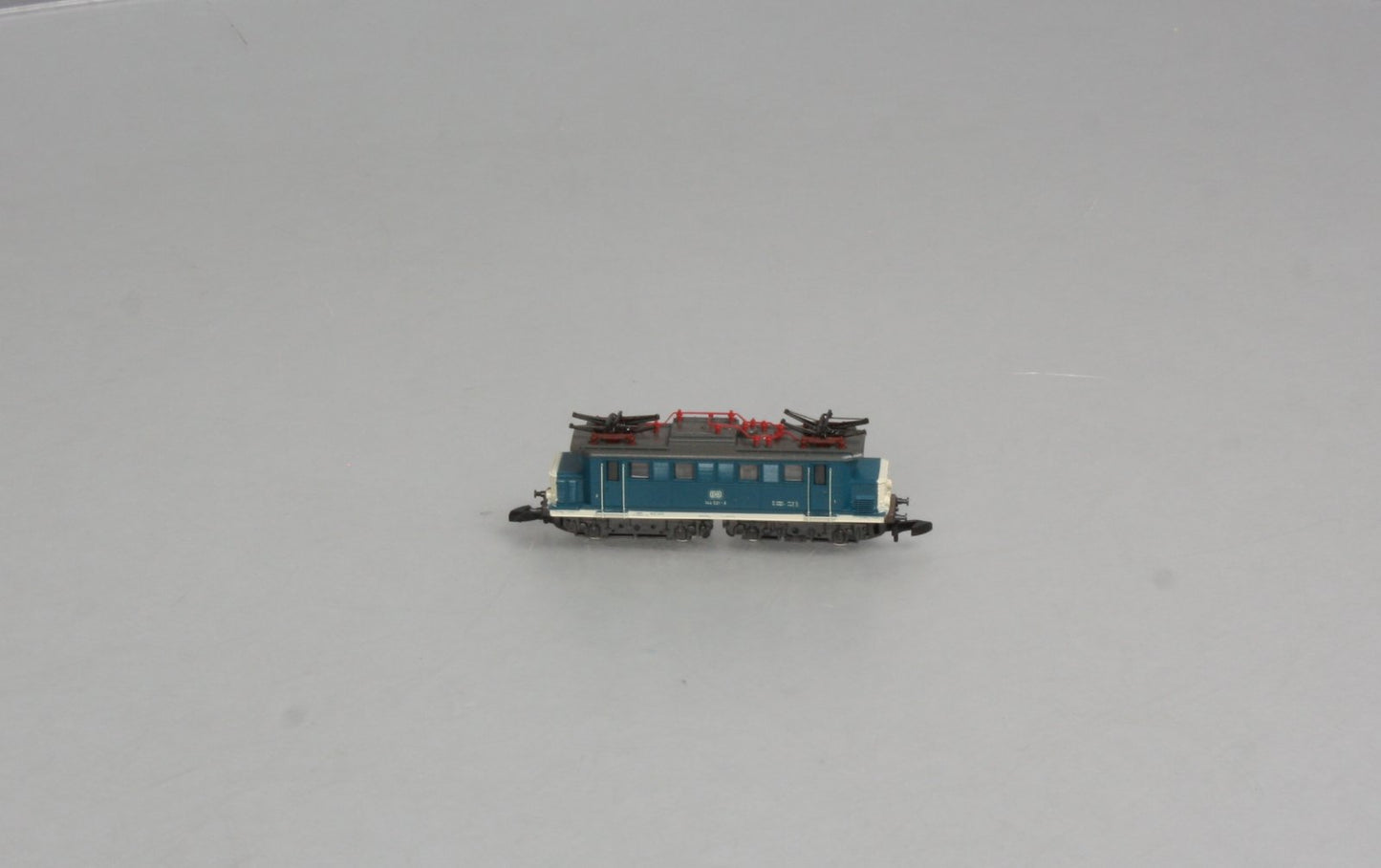 Marklin 8825 Z Scale DB Class 144 Electric Locomotive LN/Box
