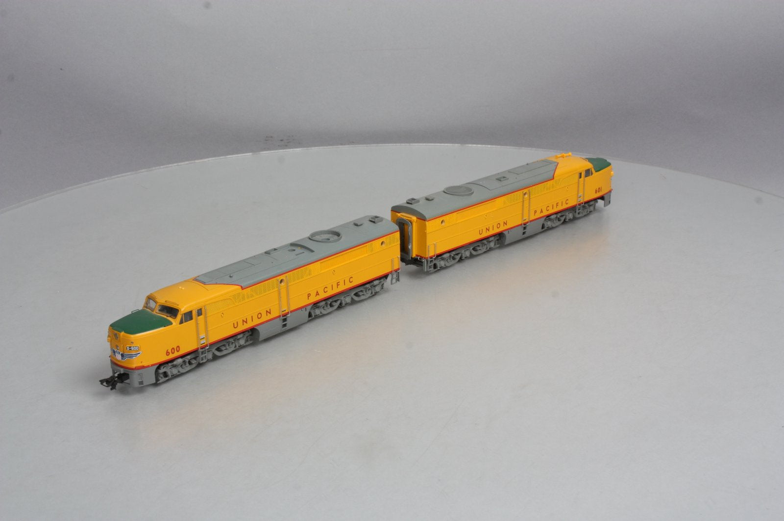 Marklin 49610/37610 HO Union Pacific Alco PA Diesel Locomotive Set - Digital LN/Box