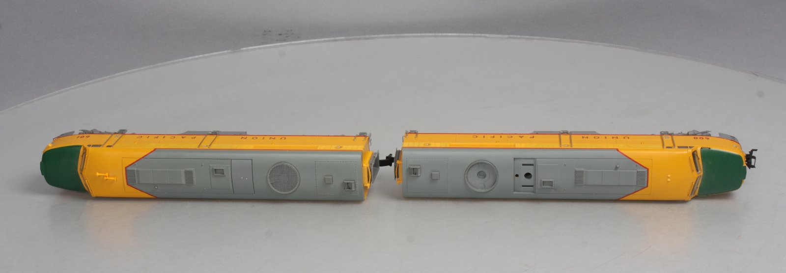 Marklin 49610/37610 HO Union Pacific Alco PA Diesel Locomotive Set - Digital LN/Box