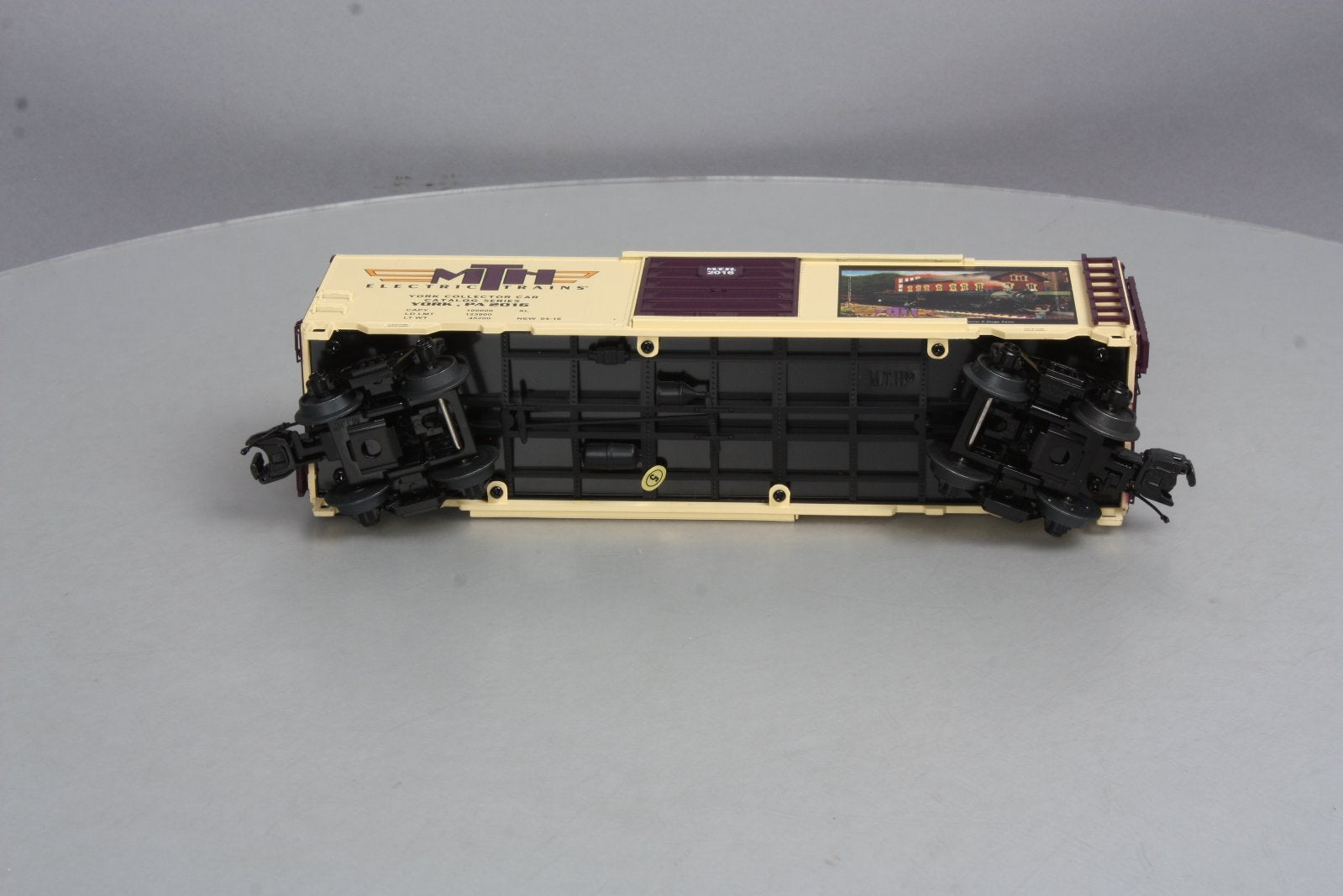 MTH 20-93682 O Gauge TCA Spring York 2016 40' Boxcar MT/Box