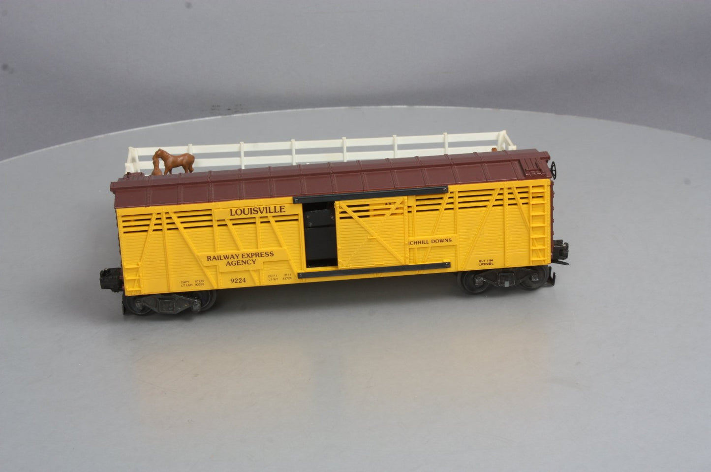 Lionel 6-9224 O Gauge REA Churchill Downs Operating Horse Car Set VG/Box