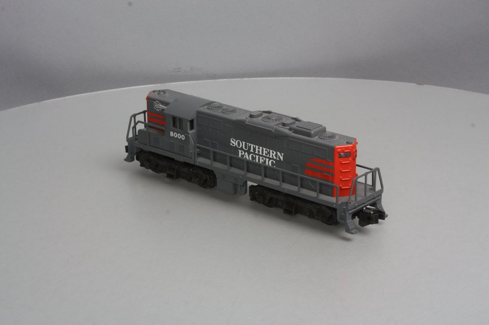 American Flyer 6-48000 S Southern Pacific GP-9 Powered Diesel Locomotive #8000 LN/Box