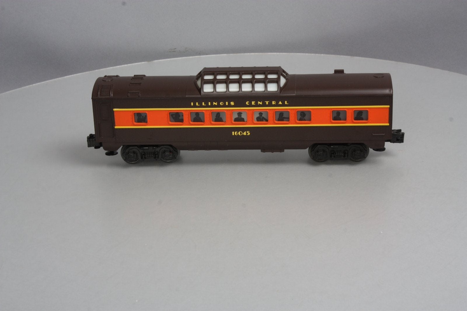 Lionel 6-16045 O Gauge Illinois Central Vista Dome Car NIB