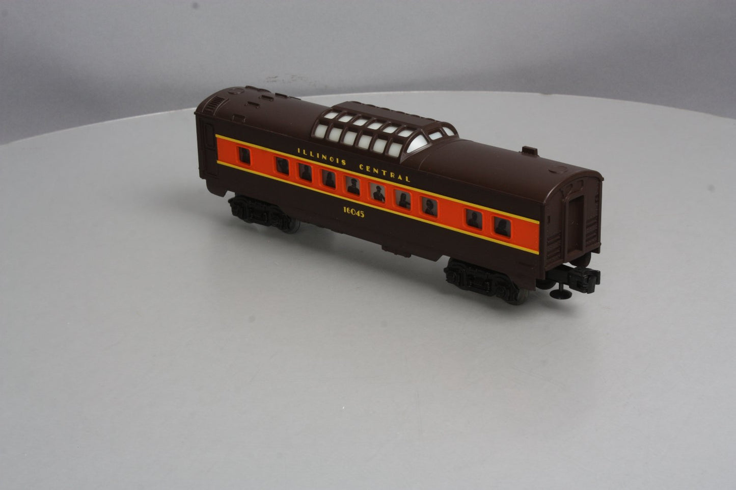 Lionel 6-16045 O Gauge Illinois Central Vista Dome Car NIB