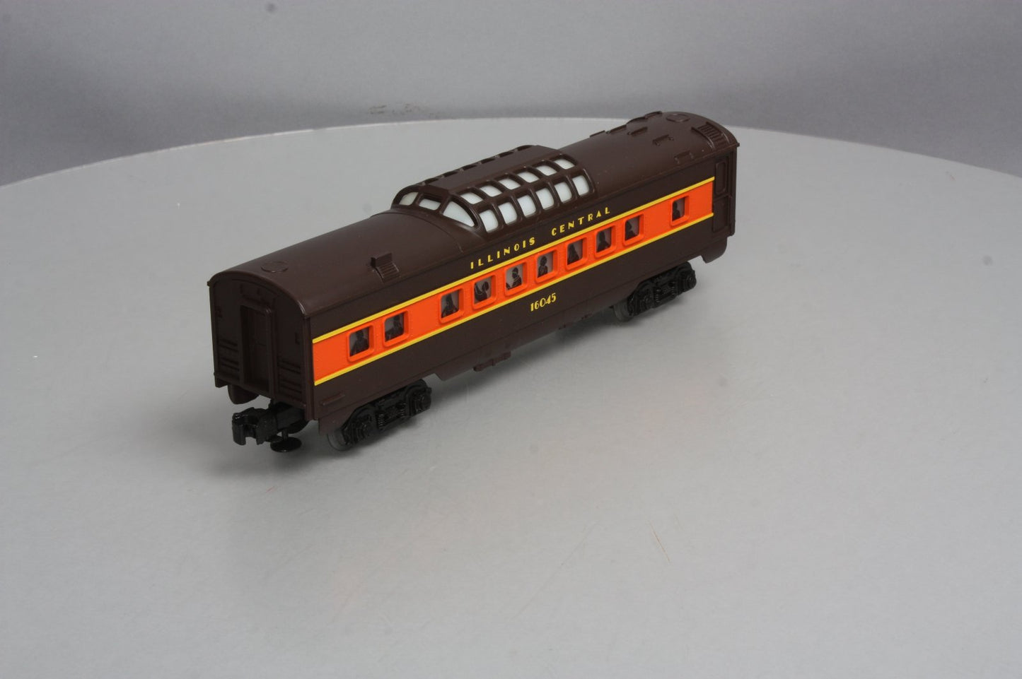 Lionel 6-16045 O Gauge Illinois Central Vista Dome Car NIB