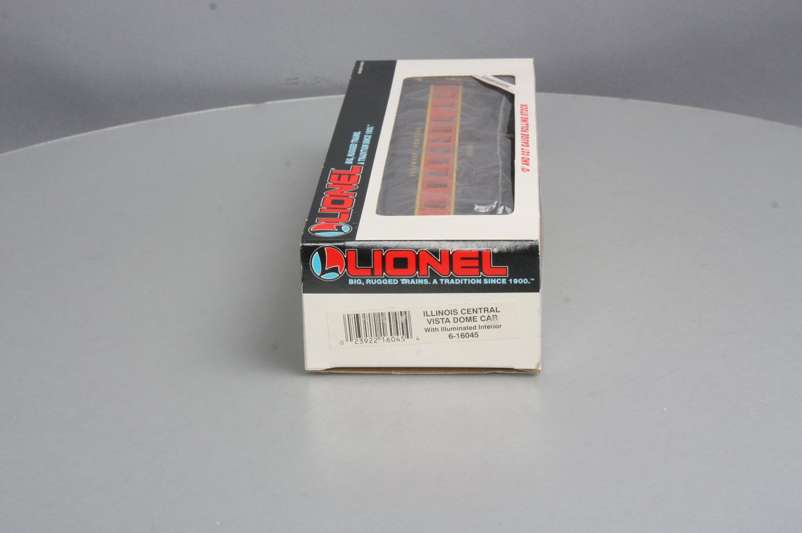 Lionel 6-16045 O Gauge Illinois Central Vista Dome Car NIB