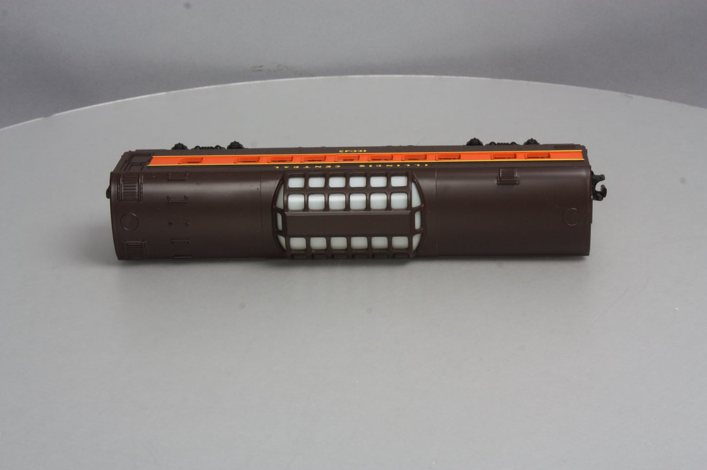 Lionel 6-16045 O Gauge Illinois Central Vista Dome Car NIB