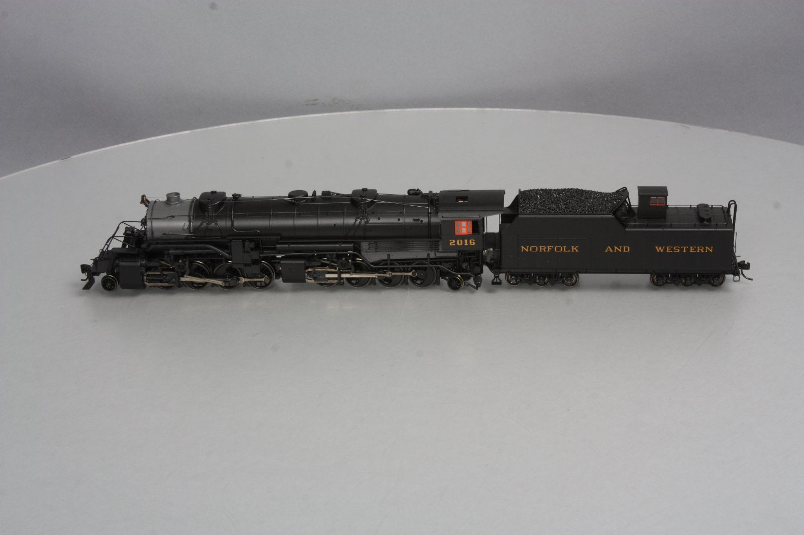 Proto 2000 23331 HO Scale N&W 2-8-8-2 Steam Locomotive #2016 LN