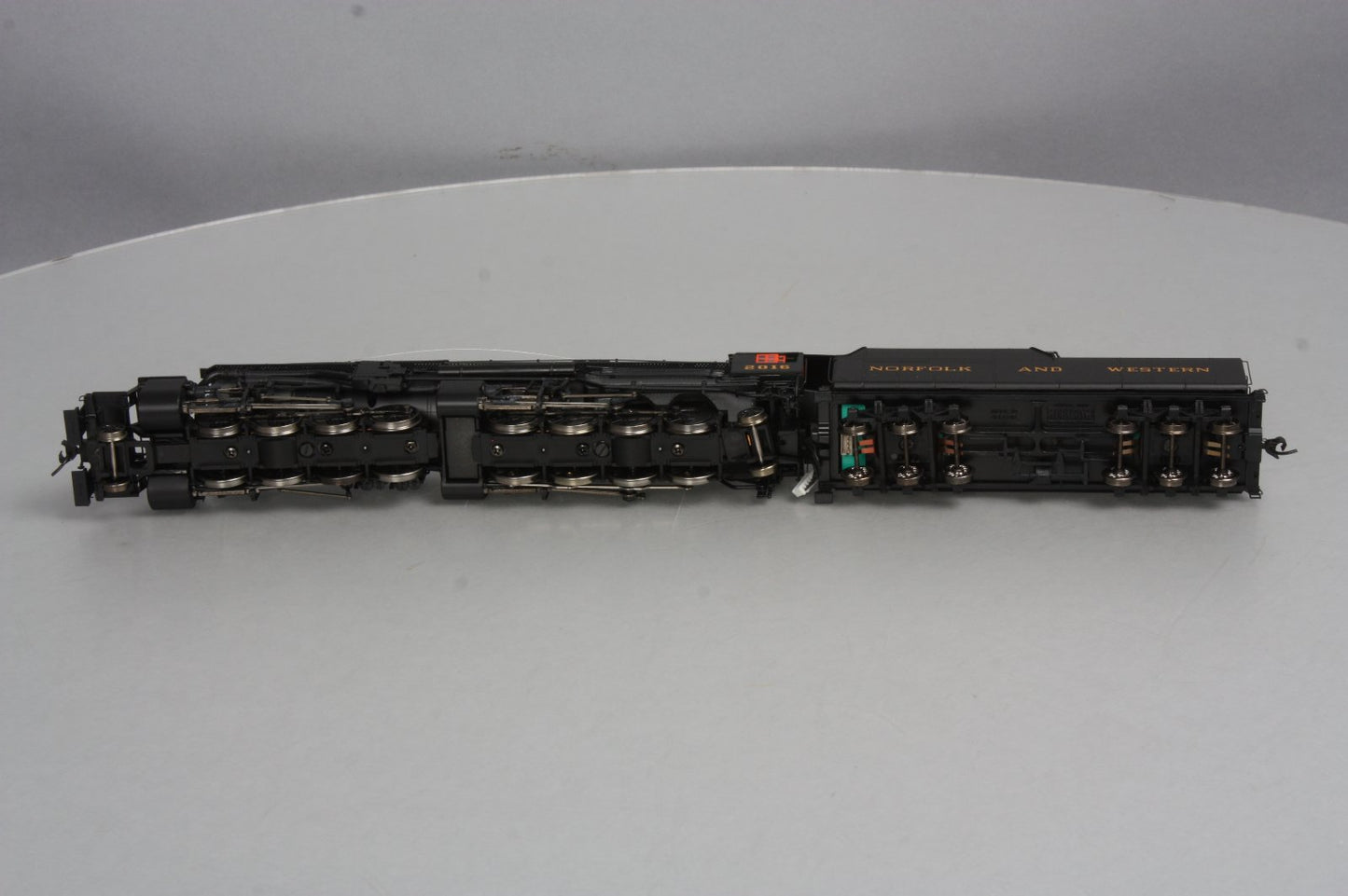 Proto 2000 23331 HO Scale N&W 2-8-8-2 Steam Locomotive #2016 LN