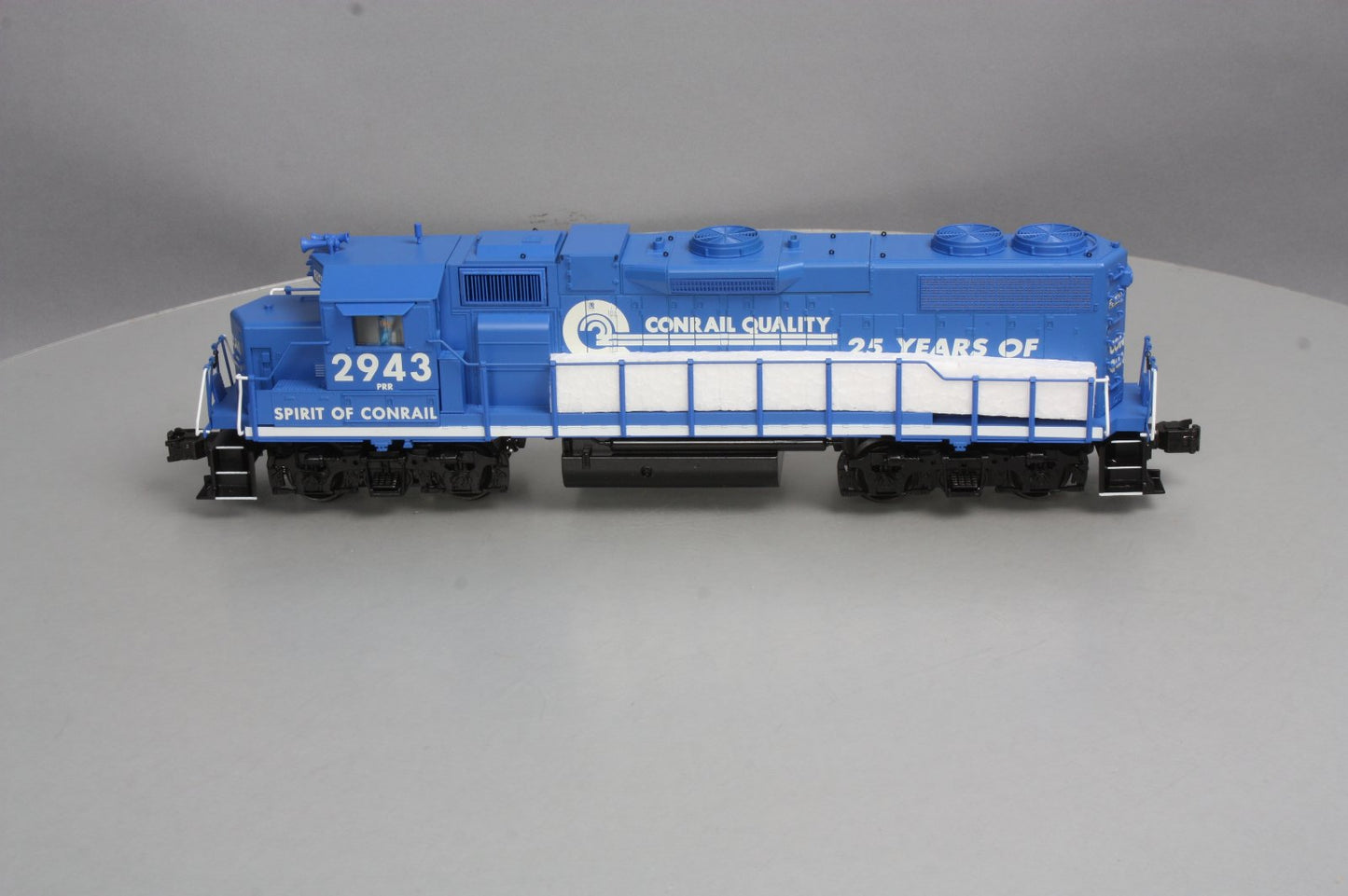 K-Line K2407-2943 O Conrail "Spirit of Conrail" GP38 Diesel Locomotive #2943 LN/Box