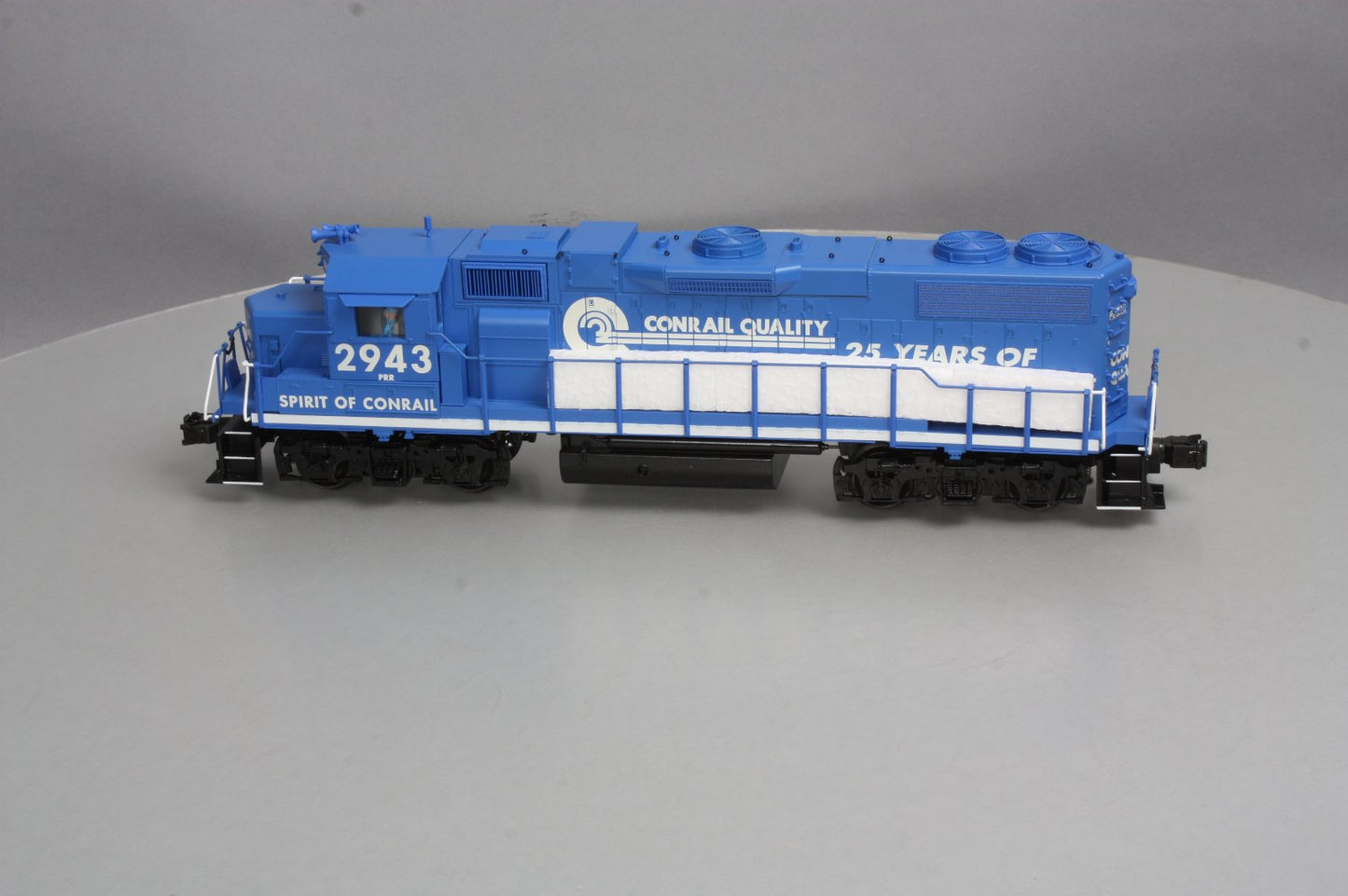 K-Line K2407-2943 O Conrail "Spirit of Conrail" GP38 Diesel Locomotive #2943 LN/Box